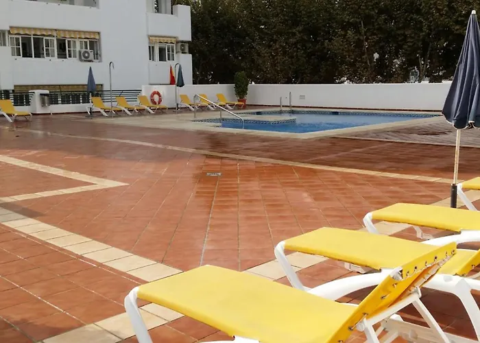 Myramar Cactus & Pool Apartment *