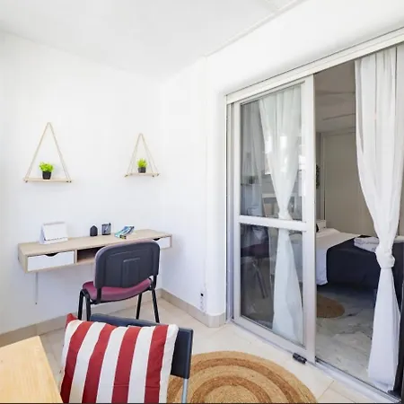 Myramar Cactus & Pool شقة