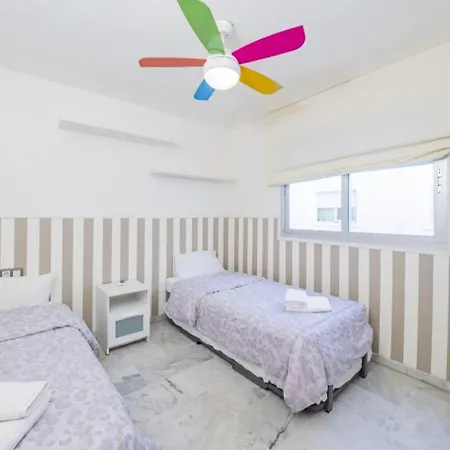 Myramar Cactus & Pool 公寓 *